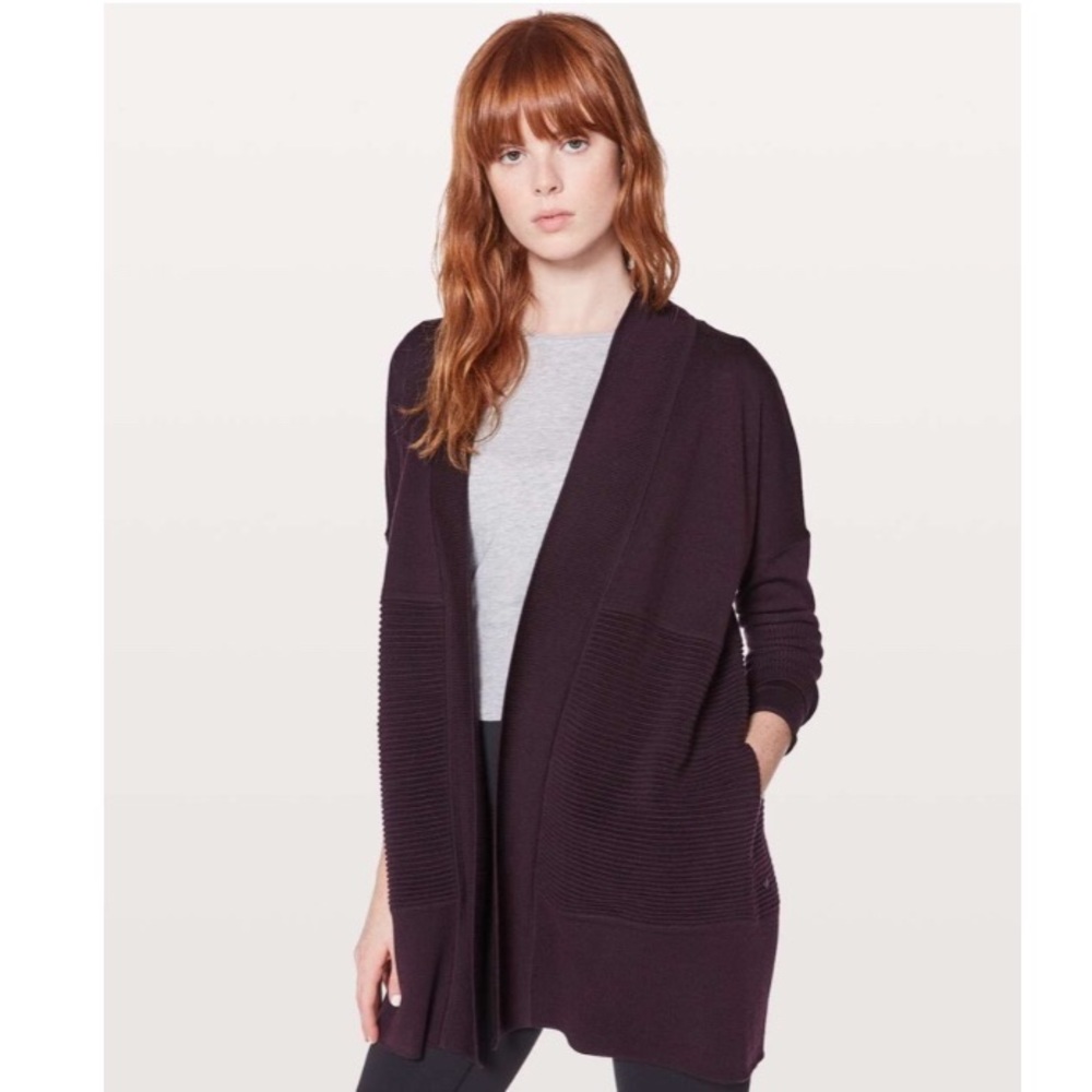 Lululemon Sit in Lotus Wrap